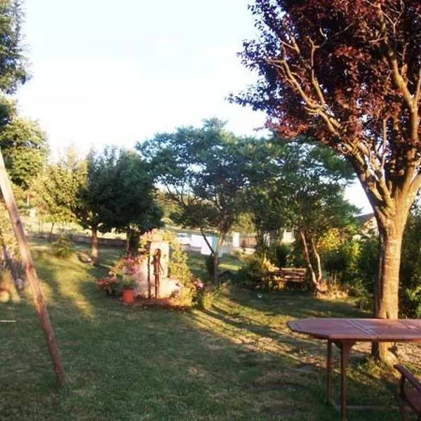 Les Frênes, hotel in Beauzac