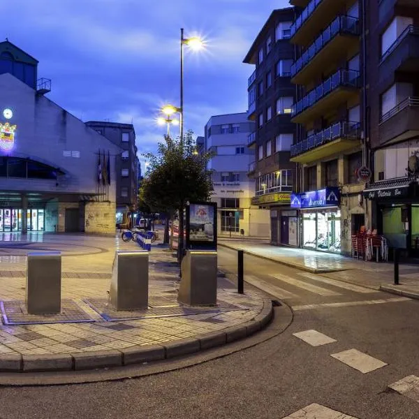 Hostal San Miguel, hotel en Riego de Ambrós