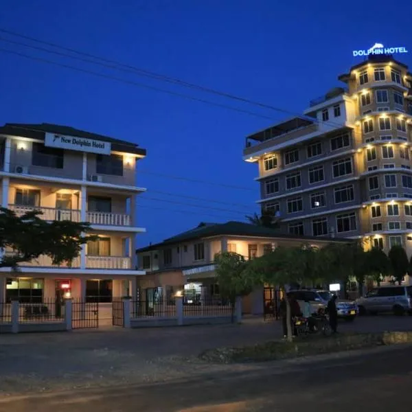 Dolphin Hotel, hotel di Tanga