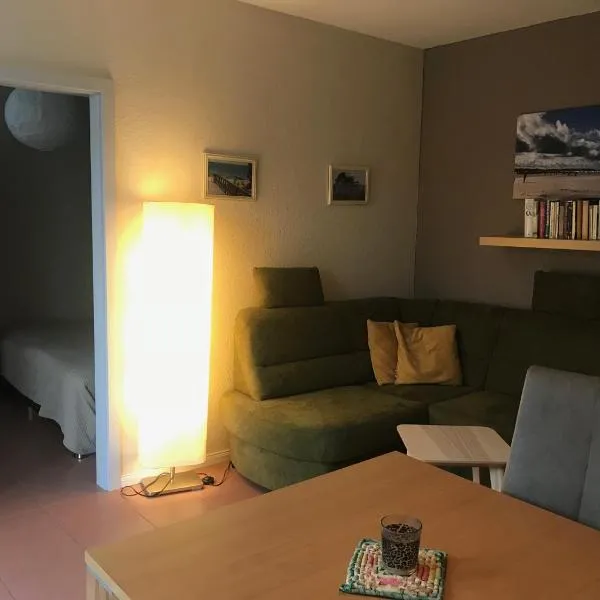 Ferienwohnung-Strandspaziergang, kleine Wohnung, Hotel in Börgerende-Rethwisch