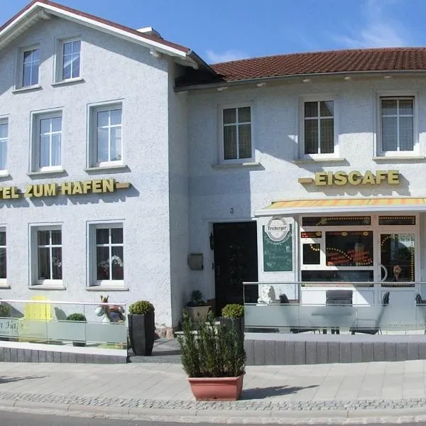 Hotel zum Hafen, hotell i Sassnitz