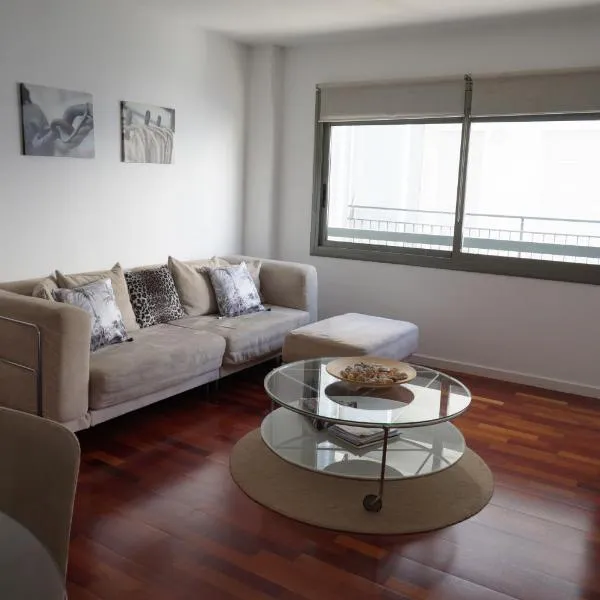 Happy Holiday Beach Home, Hotel in Sitges