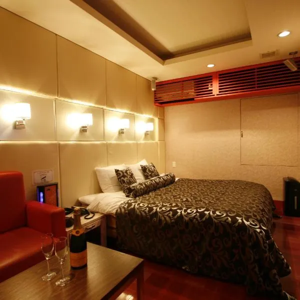 ホテルパシオン, hotel v destinaci Hamano
