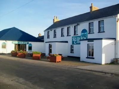 The Seaview Tavern, hotel em Ballygorman