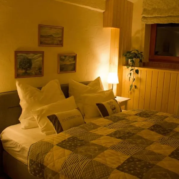 An den Elbwiesen Gästezimmer "Weißstorch" Nur Nichtraucher, hotel v destinaci Greudnitz