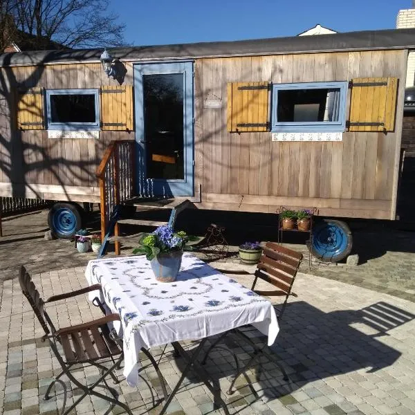 B&B Dream On Wheels, hotel v destinaci Lommel