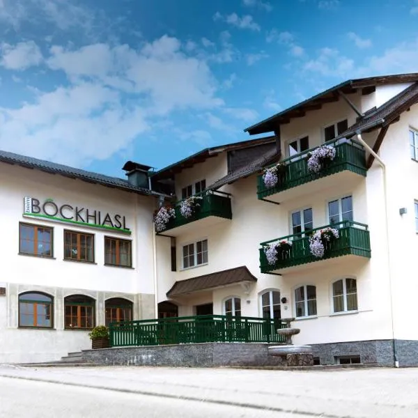 Hotel-Gasthof Beim Böckhiasl, hotel en Neukirchen an der Vöckla