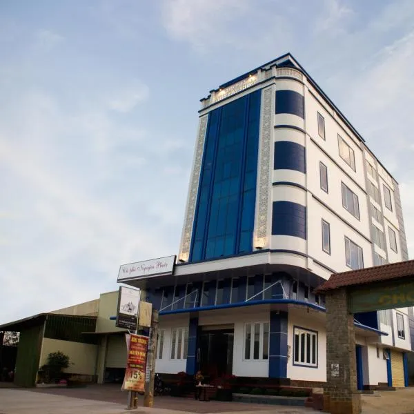 Hotel Nguyên Phước, ξενοδοχείο σε Pleiku