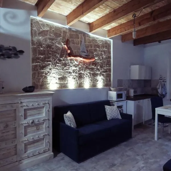 Casetta Pa I Algua, viešbutis Algere