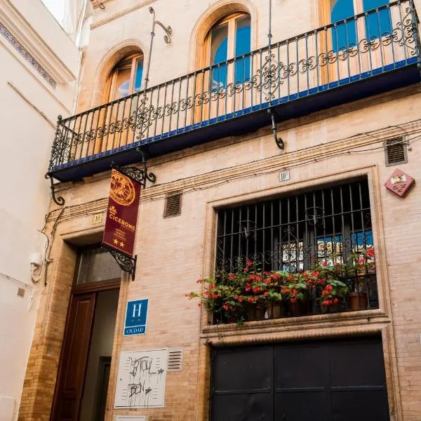 nüa cicerone, hotel v destinaci Seville