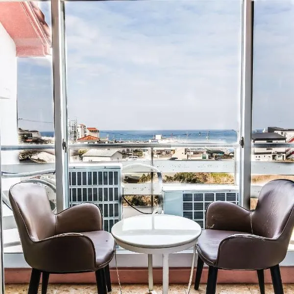 Jeju Ocean Family Hotel, hotel v destinaci Čedžu