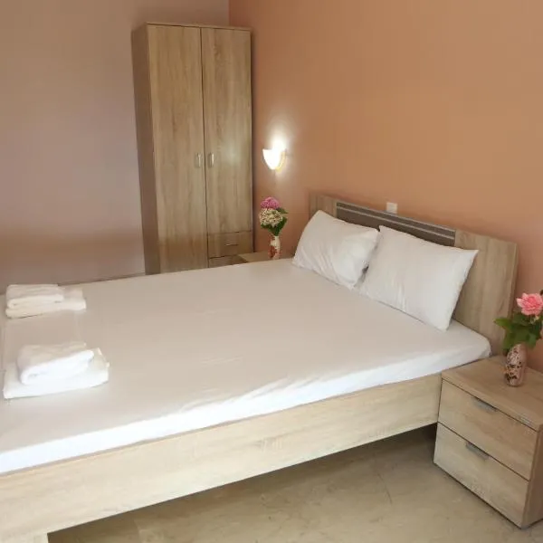 Selini hotel, hotel v destinaci Loutsa