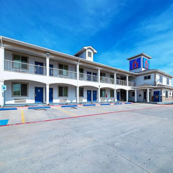 Motel 6-Rhome, TX, hotel v destinaci Rhome