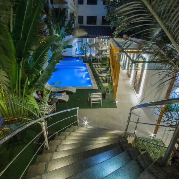 Hotel Le Pelican, hotel i Asunción