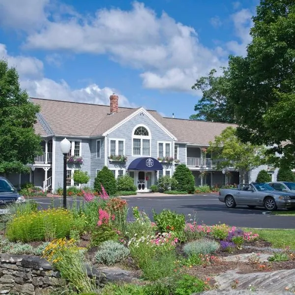 Cod Cove Inn, hotel in Round Pond