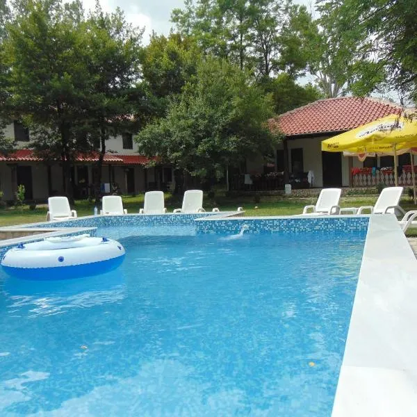 Holiday Park Ranchoto โรงแรมในเกียร์โกโว