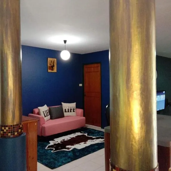 Blue Villa @Pinery Park Beach Rayong 2bdr Villa, hotel v destinaci Rayong