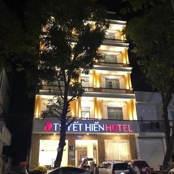 Khách sạn Tuyết Hiển, отель в городе Bien Ong Lang