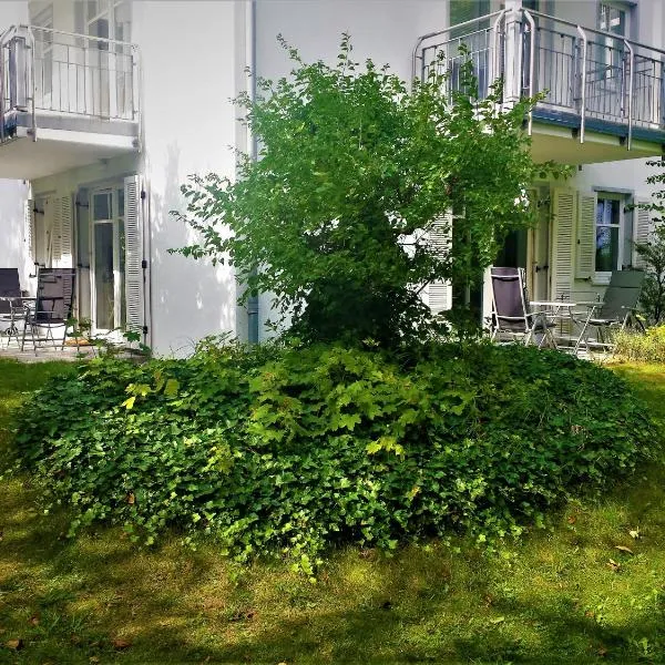 Eine schöne 3-Zimmer-Wohnung mit Ostsee-Zugang!, hotel v destinaci Juliusruh