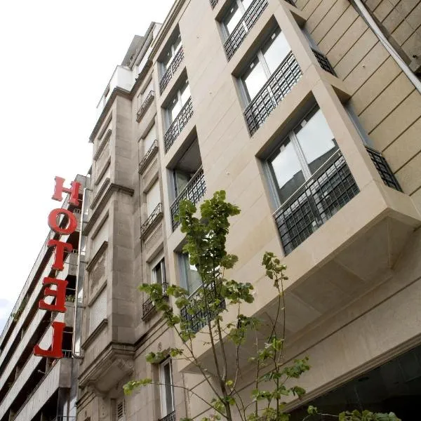 Hotel Junquera, hotel v destinaci Vigo