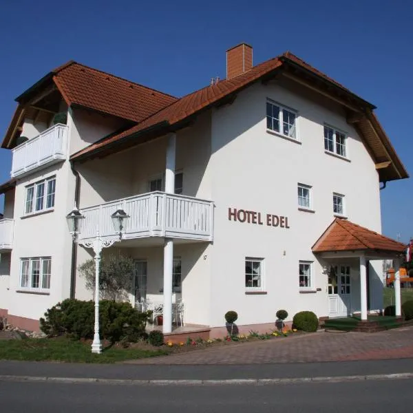 Hotel Edel, hotel em Haibach