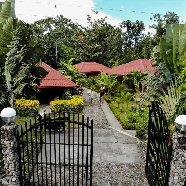 Mountain View Cottages, hotel v Mambajau