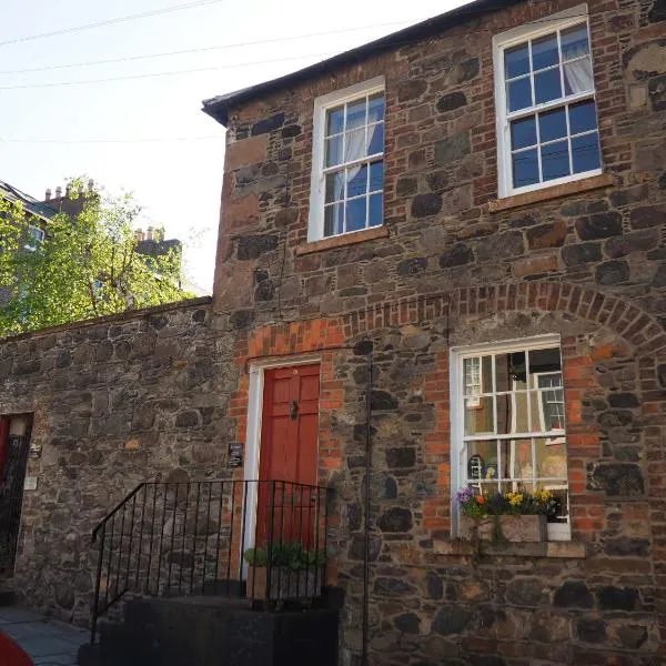 No.33 Coach House, hotel i Hillsborough