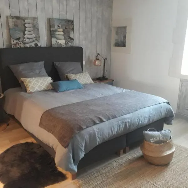 LA MESONNETTA – hotel w mieście Soulignonne