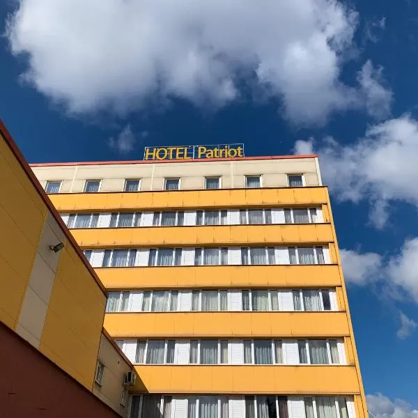 Hotel Patriot、フメンネーのホテル