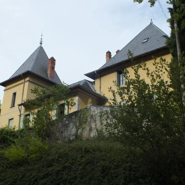 Chateau du Donjon, hotell sihtkohas Drumettaz-Clarafond