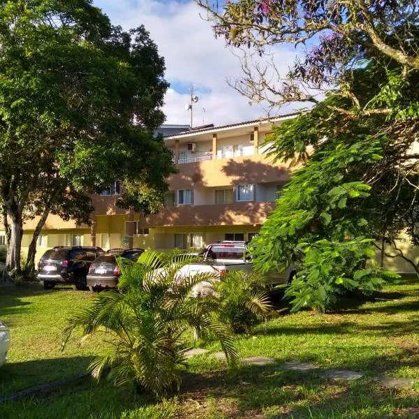 Pousada Caminho das Ilhas, готель у місті Понтал-ду-Парана