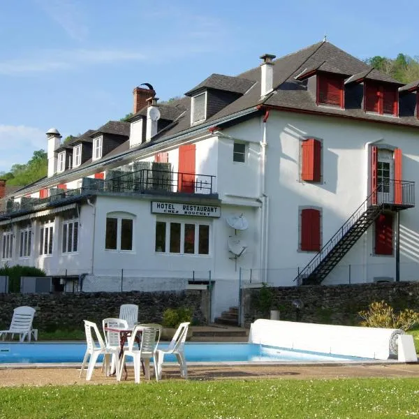 Chez Bouchet, hotel v destinaci Licq-Athérey