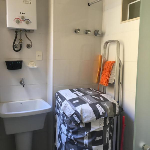 Apartamento em Copacabana - Rua Bolívar - 2 Quartos - Excelente Localização - Foto 3