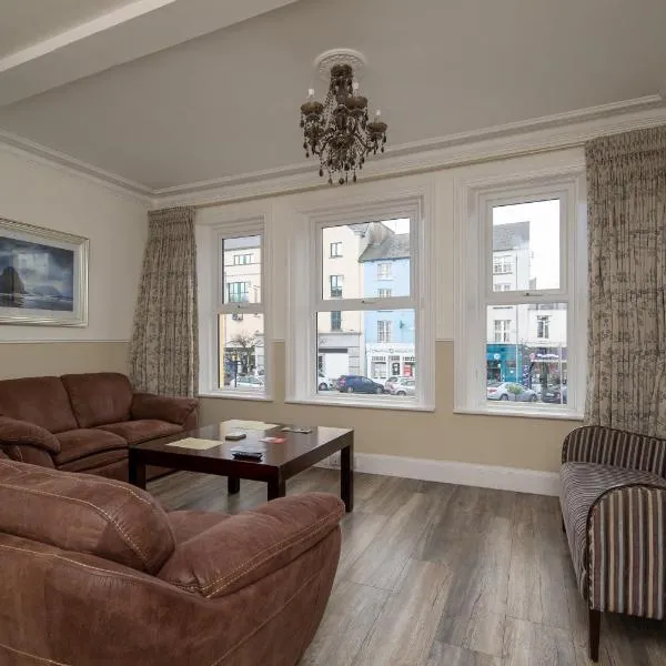 The Square townhouse Fermoy, hotel v destinaci Fermoy