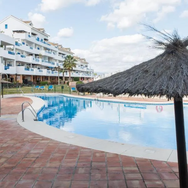 Duquesa Suites Golf and Gardens, hotel v destinácii Manilva