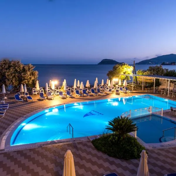 Mediterranean Beach Resort, hotel Laganászban