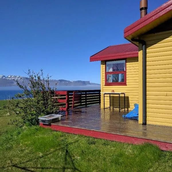 Gemlufall guesthouse, hotell i Þingeyri