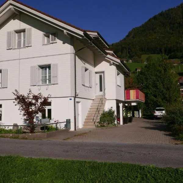 Sandras Flat, Hotel in Giswil
