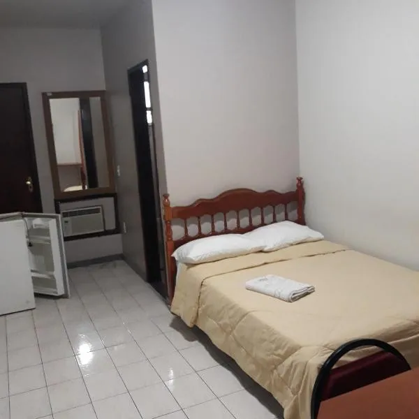 Hotel Nolasco, hotelli kohteessa Macaé