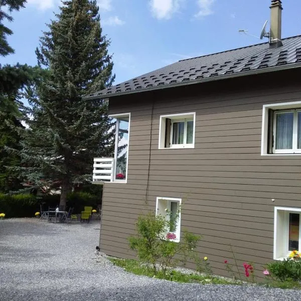 Joli studio sympa, hotel in Saint-Jean-Saint-Nicolas