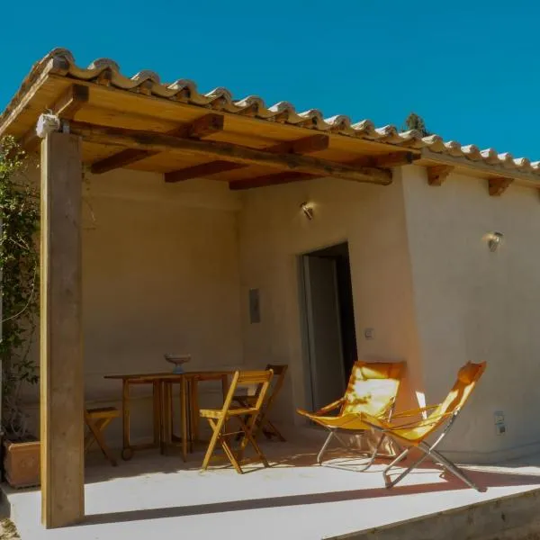 La Casa del Miele di Borgo Carbone, Hotel in Locri