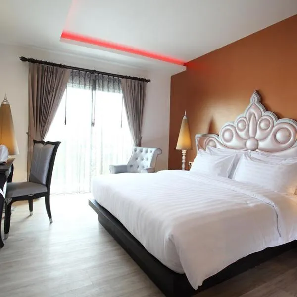 Chillax Resort, готель у Бангкоку