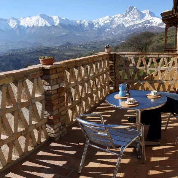 B&B Scacciapensieri - Vini d'Altura, hotel v destinácii Colledara