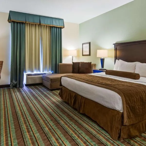 Viesnīca Best Western Plus Chain of Lakes Inn & Suites pilsētā Līsbērga