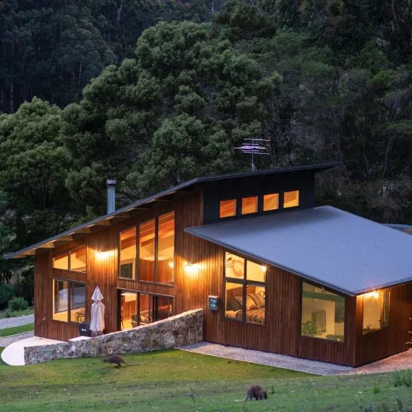 Adventure Bay Retreat Bruny Island, מלון בAdventure Bay