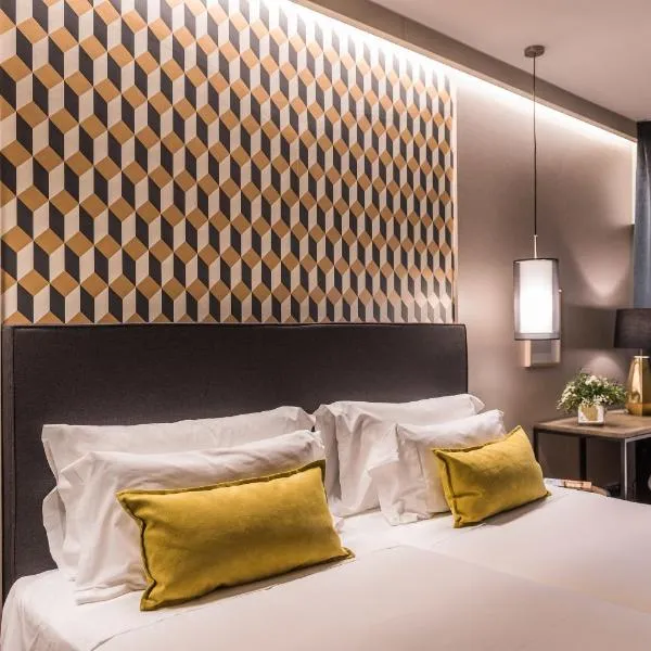 Up Rooms Vic Hotel, hotel v destinaci Vic
