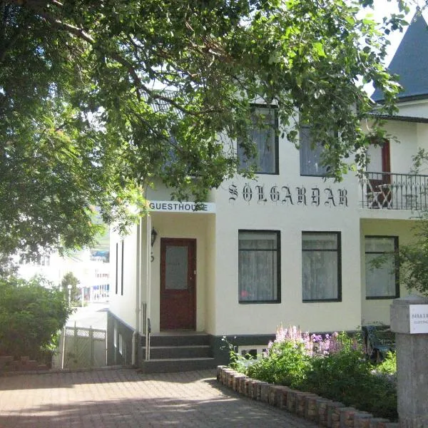 Gistiheimilið Sólgarðar, hótel á Akureyri