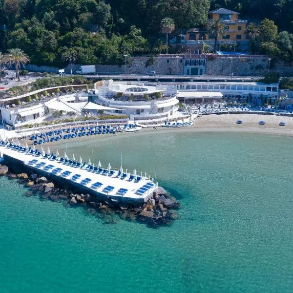 Piccolo Hotel Del Lido, hotel v destinaci Lerici