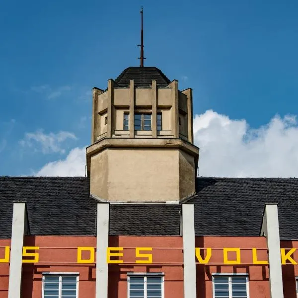 Haus des Volkes - Das Bauhaushotel, hotel in Lehesten