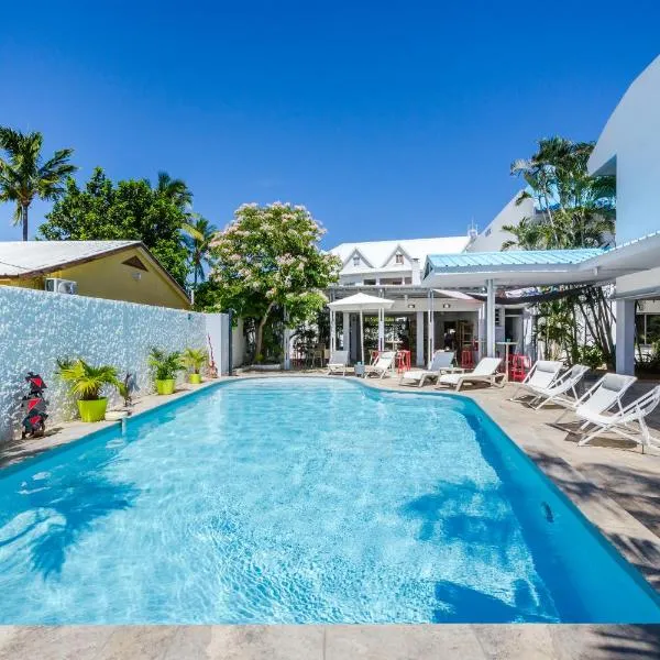 Hôtel Le Grand Bleu, khách sạn ở Saint-Gilles-les Bains